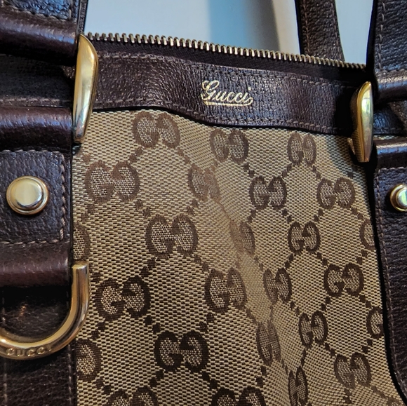 Authentic Gucci Small Abbey Tote - Picture 7 of 15
